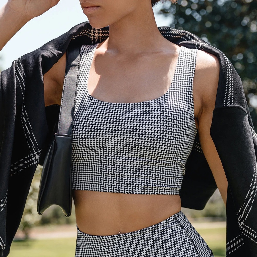Houndstooth Scoop Neck Crop Top - Black & White